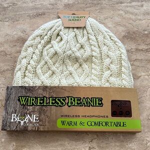 Bone Collector wireless beanie